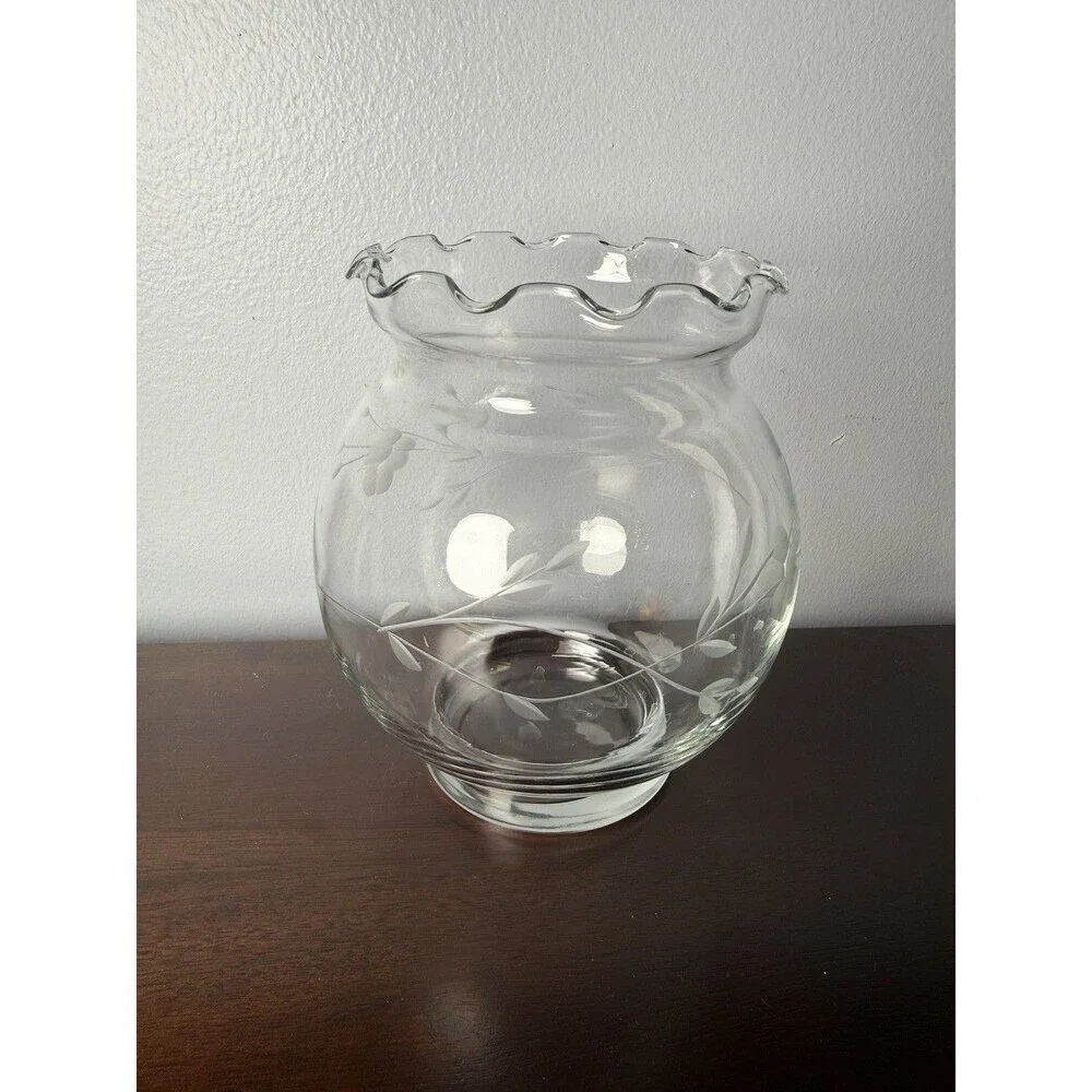 Princess House Heritage Crystal Etched Ruffled Scalloped Rim Vase Vintage 5.5